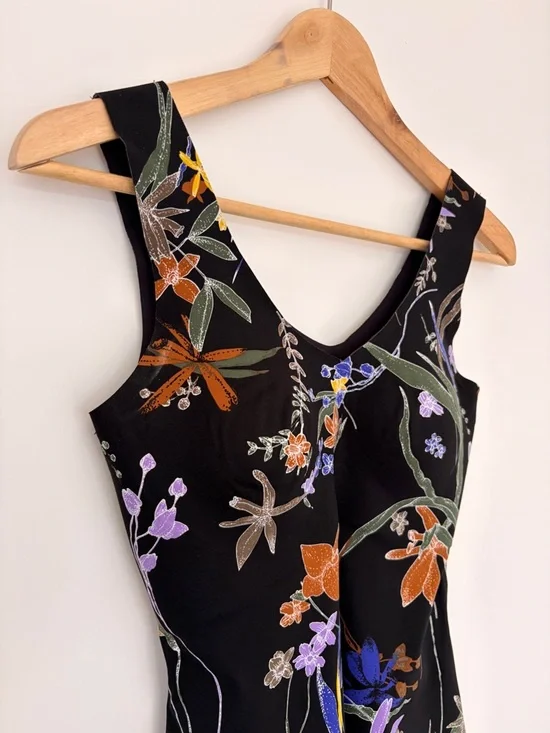 KNIX BLACK FLORAL PRINT LUXELIFT TANK TOP WITH CUPS, MEDIUM - Picture 3 of 8